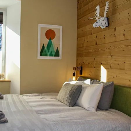 Maya, La Praz, Mont Blanc * Chamonix