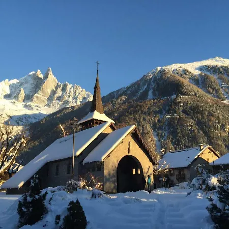 Maya, La Praz, Mont Blanc *