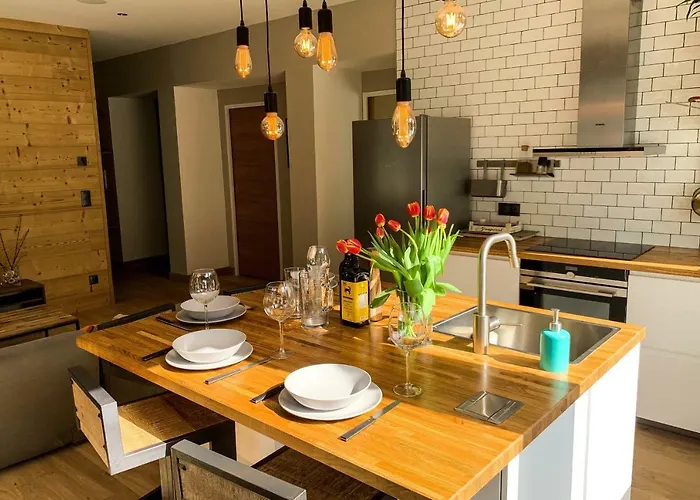 Maya, La Praz, Mont Blanc * Chamonix